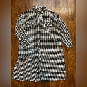 Lola May Women’s Size 20 Black and White Button-down Shirt Dress